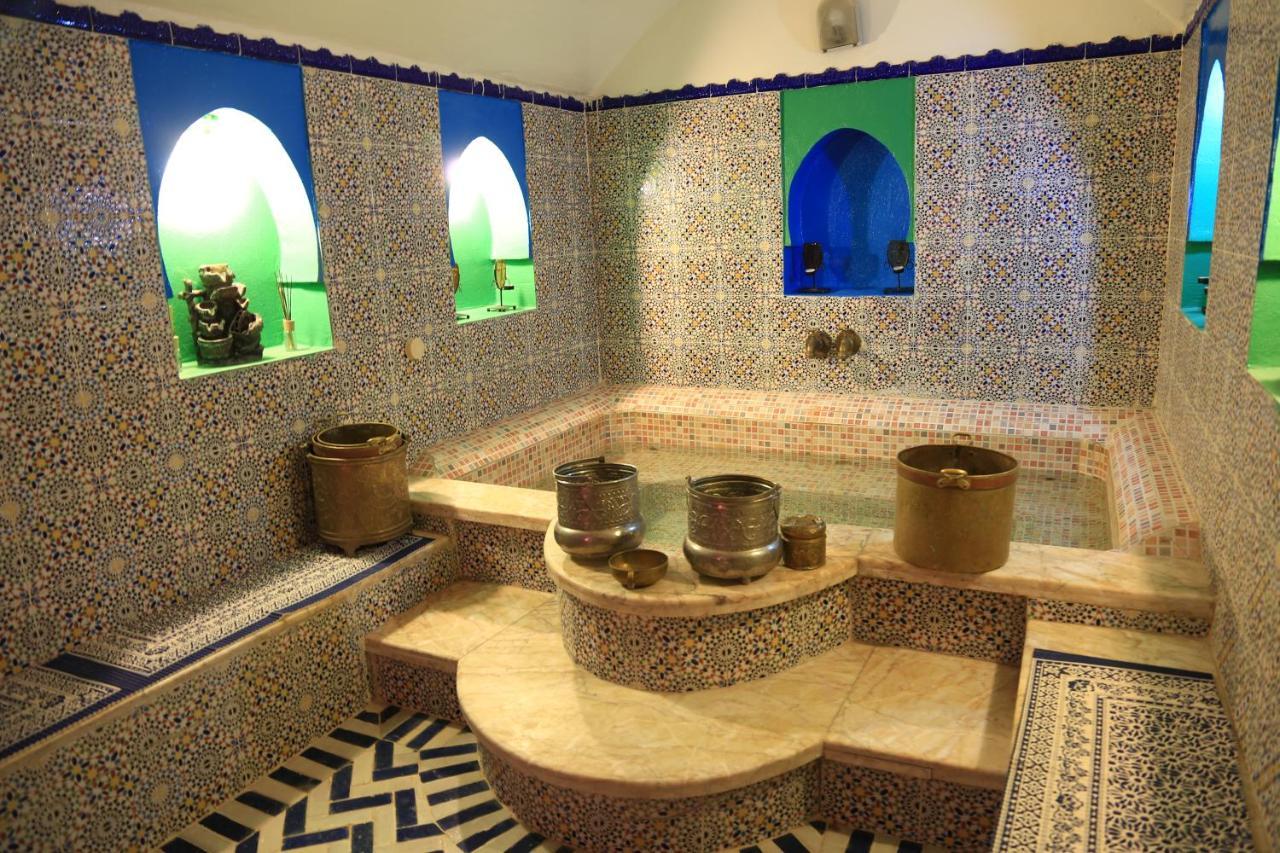 Nasser Palace Hotel & Bivouacs Hassilabied エクステリア 写真