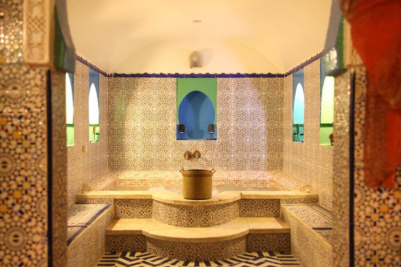 Nasser Palace Hotel & Bivouacs Hassilabied エクステリア 写真