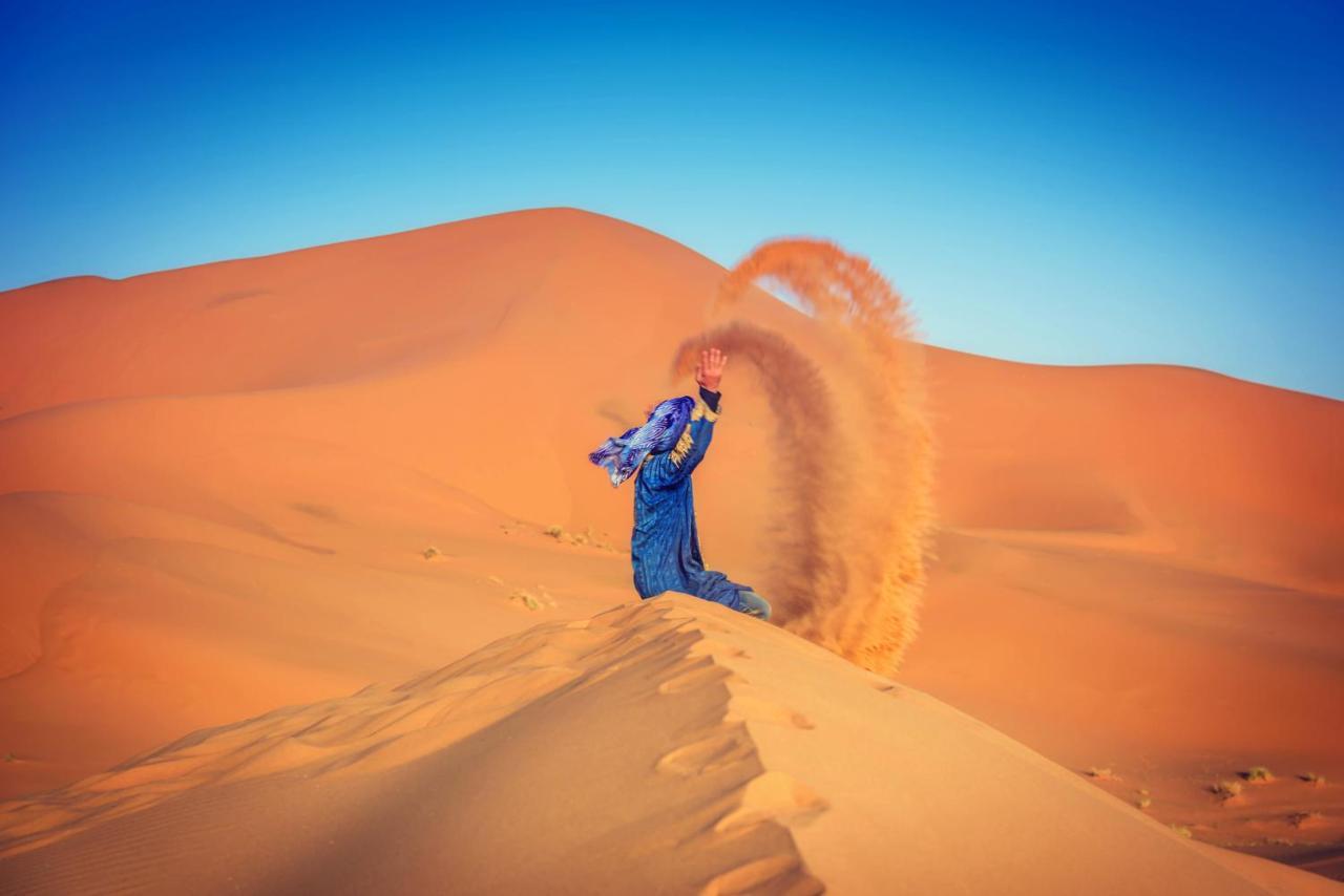 Nasser Palace Hotel & Bivouacs Hassilabied エクステリア 写真
