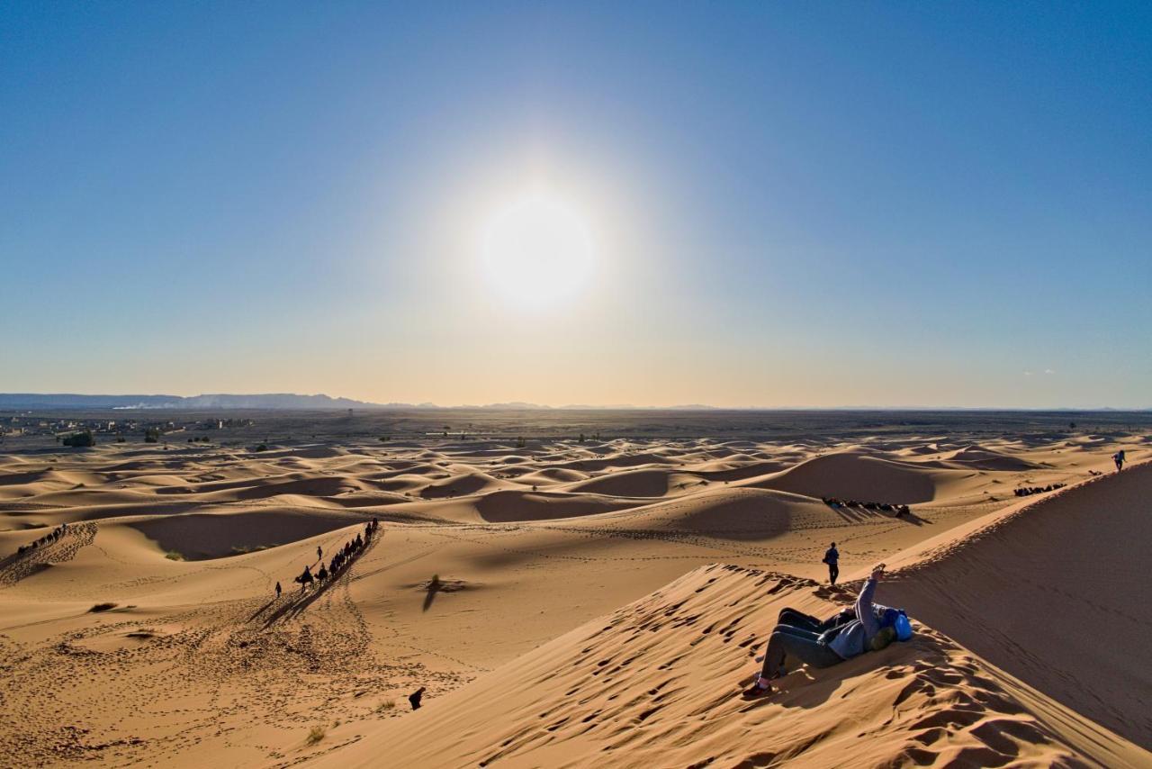 Nasser Palace Hotel & Bivouacs Hassilabied エクステリア 写真