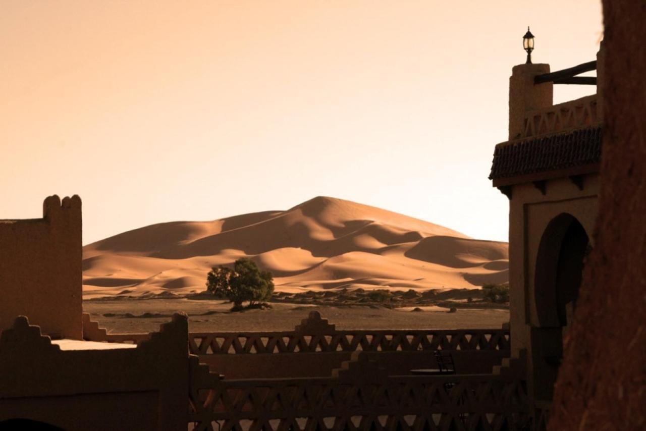 Nasser Palace Hotel & Bivouacs Hassilabied エクステリア 写真